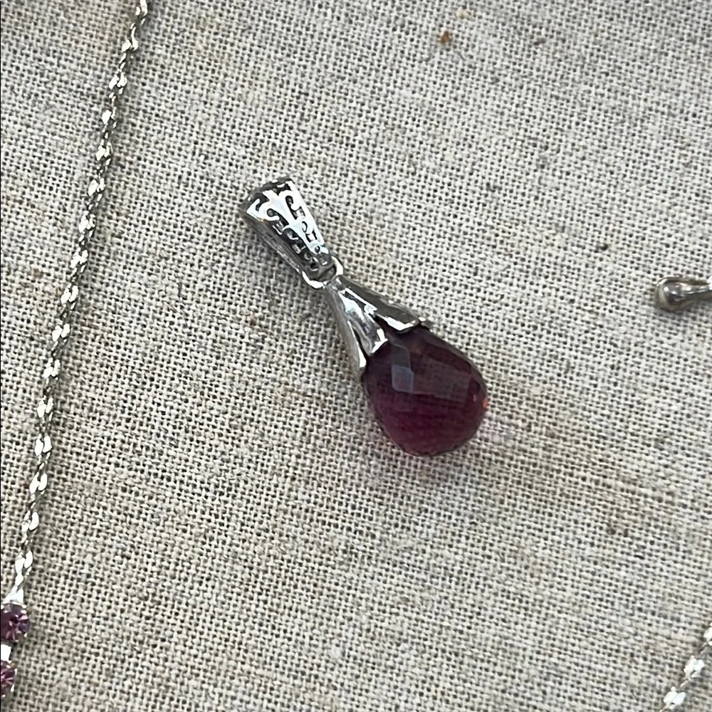Elegant Purple and Silver Jewelry Set - Picture 4 of 12